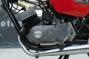 Image 19/26 de Benelli 125 Sport Special (1971)