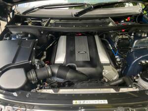 Bild 37/48 von Land Rover Range Rover Vogue V8 (2004)