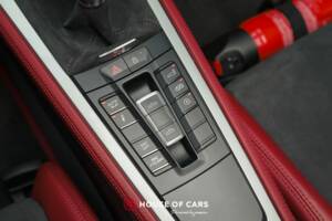 Image 23/25 of Porsche 718 Boxster Spyder (2020)