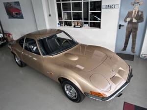 Image 4/35 of Opel GT 1900 (1970)
