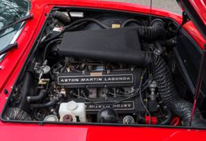 Image 24/25 of Aston Martin V8 Vantage X-Pack (1987)