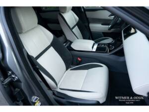 Afbeelding 7/26 van Land Rover Range Rover Velar P250 (2017)