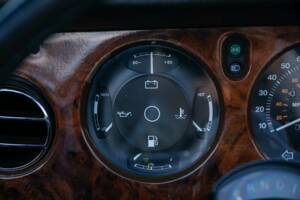 Image 31/35 of Bentley Corniche I (1982)