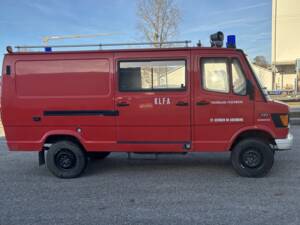 Image 5/7 of Mercedes-Benz T1 310 (1992)