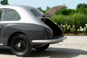 Obraz 23/50 pojazdu Lancia Augusta Ghia (1935)