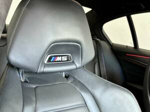 Image 20/31 of BMW M5 xDrive (2021)