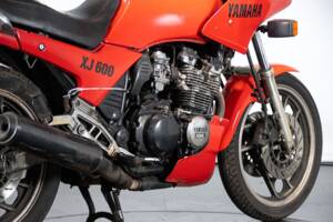 Image 21/50 of Yamaha XJ 600 (1984)