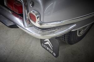 Image 25/92 of Citroën DS 23 Pallas (1975)
