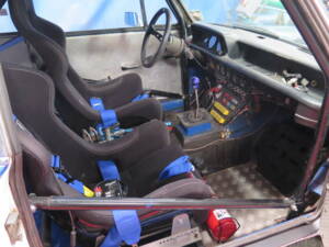 Image 8/14 of BMW 2002 (1971)