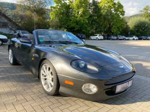 Image 2/28 of Aston Martin DB 7 Vantage Volante (2001)