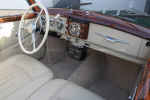 Image 8/38 de Mercedes-Benz 220 Cabriolet A (1955)