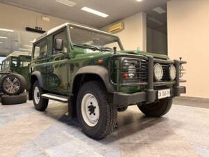 Bild 1/19 von Land Rover Defender 90 Td5 (2000)