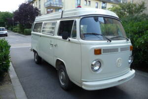 Bild 9/126 von Volkswagen T2b Westfalia (1973)