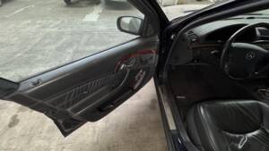 Bild 32/88 von Mercedes-Benz S 500 (2001)