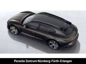 Image 4/9 of Porsche Taycan Turbo S Cross Turismo (2021)