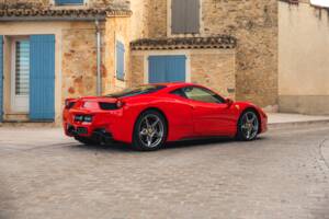 Image 4/15 of Ferrari 458 Italia (2010)