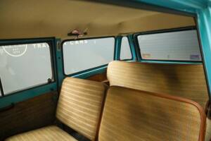 Image 29/50 of FIAT 900E (1980)