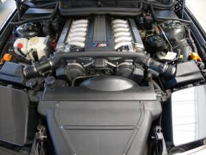 Bild 4/50 von BMW 850CSi (1993)