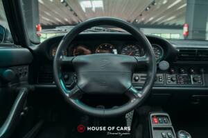 Bild 16/24 von Porsche 911 Carrera (1994)