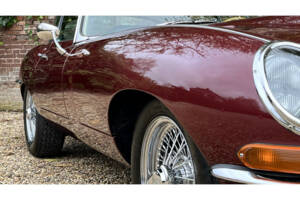 Image 33/50 of Jaguar Type E 3.8 (1964)
