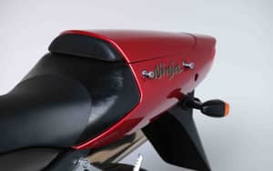 Image 67/91 of Kawasaki Ninja 1200 ZX-12R (2000)