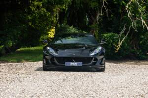 Immagine 2/22 di Ferrari 812 Superfast (2018)