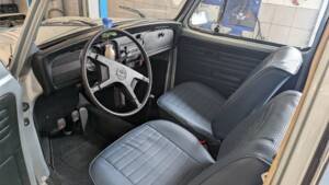 Image 2/8 of Volkswagen Beetle 1300 (1984)