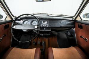 Image 7/50 de Saab 96 V4 (1971)