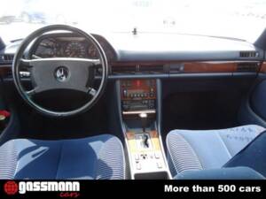 Bild 10/15 von Mercedes-Benz 300 SE (1991)