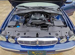 Bild 48/50 von Jaguar XJ 8 3.5 (2003)