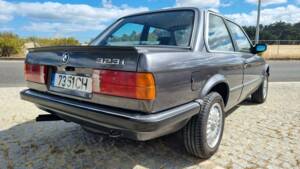 Image 28/100 of BMW 323i (1984)