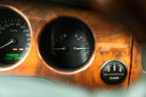 Bild 38/50 von Jaguar XJR 4.0 (2000)