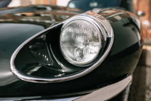 Image 15/63 of Jaguar E-Type (1969)