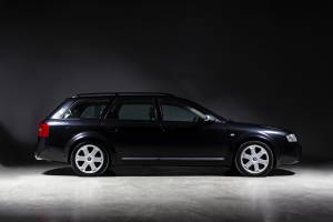 Immagine 1/33 di Audi S6 Avant (2000)