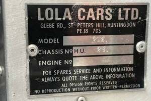 Image 12/27 of Lola T212 (1971)