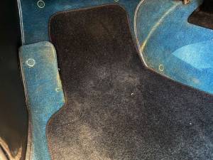 Image 28/38 of Volvo 1800 ES (1972)