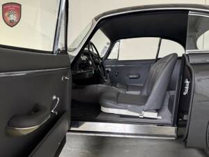 Image 14/62 de Jaguar XK 150 3.8 SE FHC (1959)