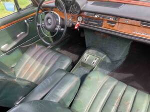 Image 2/8 of Mercedes-Benz 300 SEL (1970)
