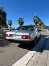 Image 12/36 of BMW 745i (1985)