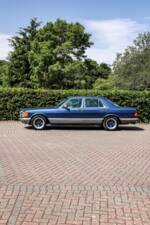 Immagine 17/44 di Mercedes-Benz 500 SE (1985)
