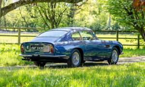 Afbeelding 3/50 van Aston Martin DB 6 (1967)