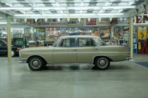 Image 5/50 of Mercedes-Benz 300 SE (1964)