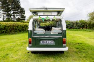 Image 44/50 of Volkswagen T2 Brasil Camper (1972)