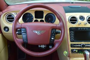 Bild 29/50 von Bentley Continental GT (2008)
