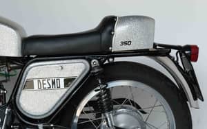 Image 28/64 of Ducati 350 Desmo (1971)