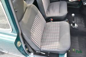 Image 22/50 de Austin Mini 1000 (1989)