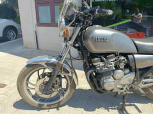 Image 34/37 of Yamaha XZ 550 (1985)