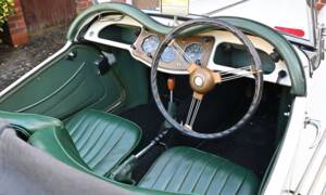 Image 4/50 of MG TF 1500 (1954)