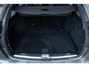 Imagen 27/29 de Mercedes-Benz C 180 T (2016)