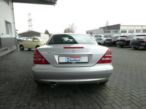 Bild 5/17 von Mercedes-Benz SLK 230 Kompressor (2003)
